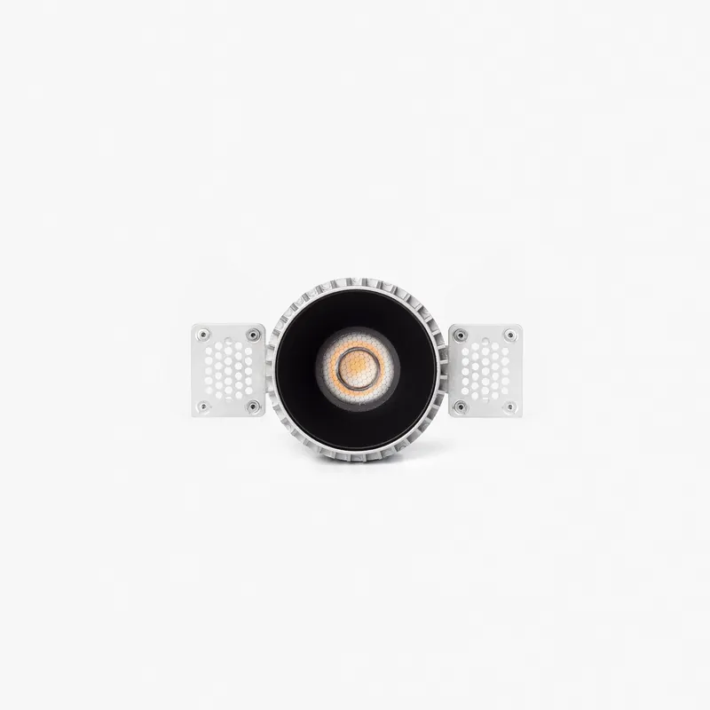 TULIPA downlight trimless empotrable negro 10W 15° 2700K CRI90 casambi Ocasión Especial