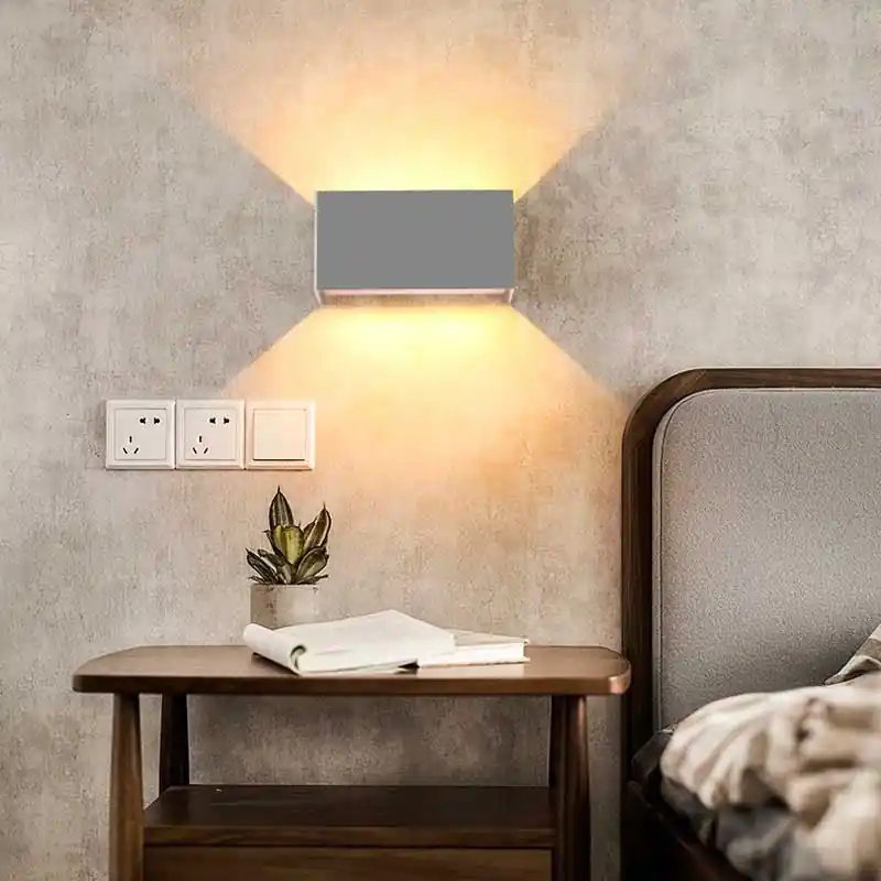 Aplique de pared LED nórdico "KARTIO" 6W 590 Lumens Gris Promoción Exclusiva